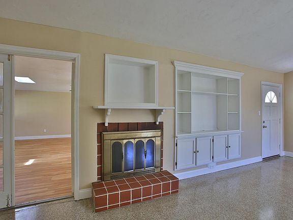4th image of 97 Neptune Ave