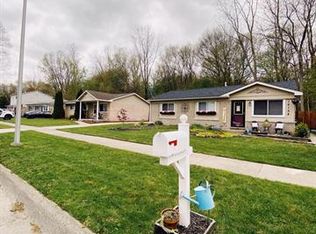 16154 Karin St, Taylor, MI 48180