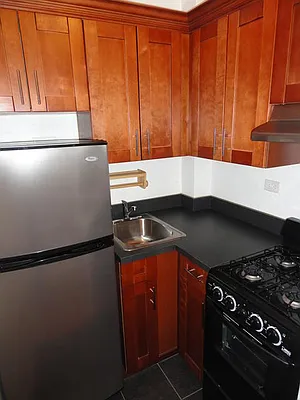 Rented by DSA Realty | media 30