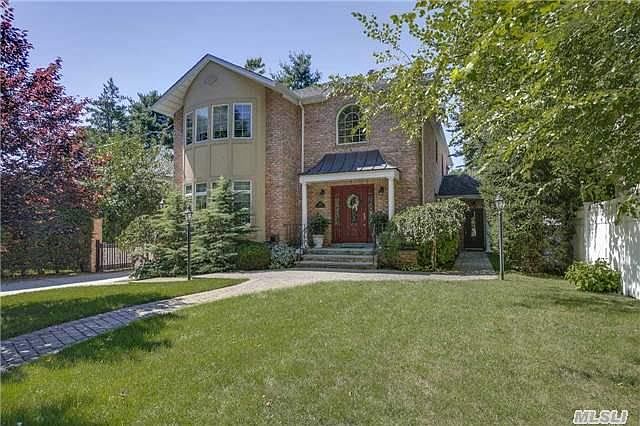 1st image of 258 New Hyde Park Rd