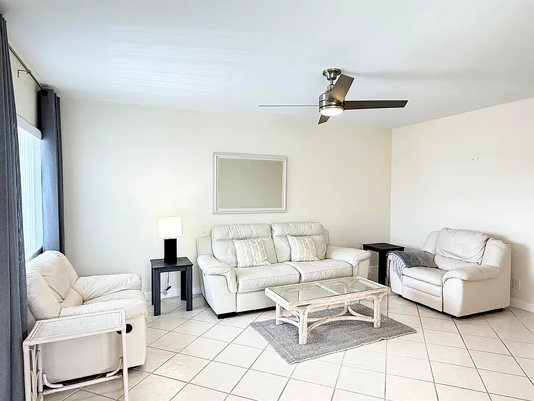 2880 Lake Osborne Dr #205 — Photo 3