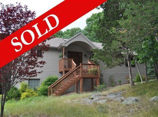 176 E Mountain Rd S, Cold Spring, NY 10516