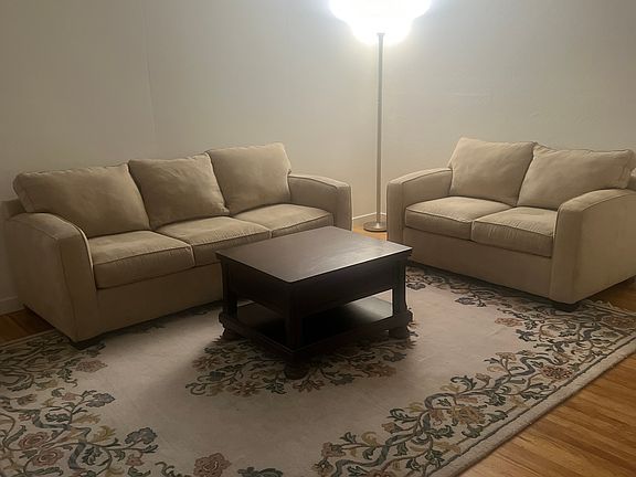 2nd image of 5613 Harold Way