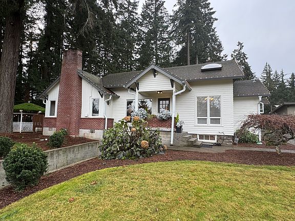 Beautiful front yard