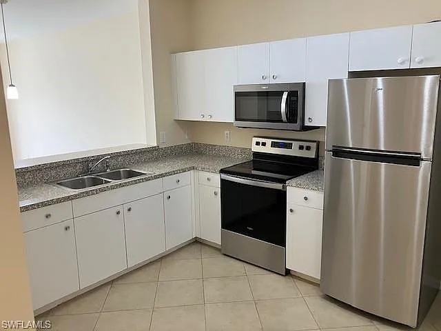 3604 Cedar Oak Drive - 103 — Photo 3