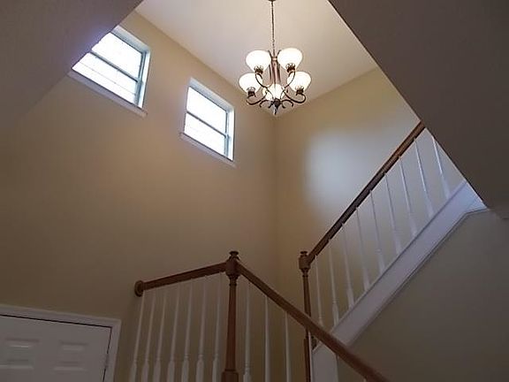 4th image of 116 Medicine Bend Ct