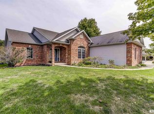 3004 Markwood Ln, Springfield, IL 62712