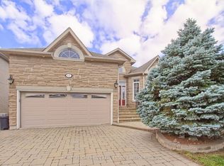 61 Pemberton Rd, Richmond Hill, ON L4C 3T5