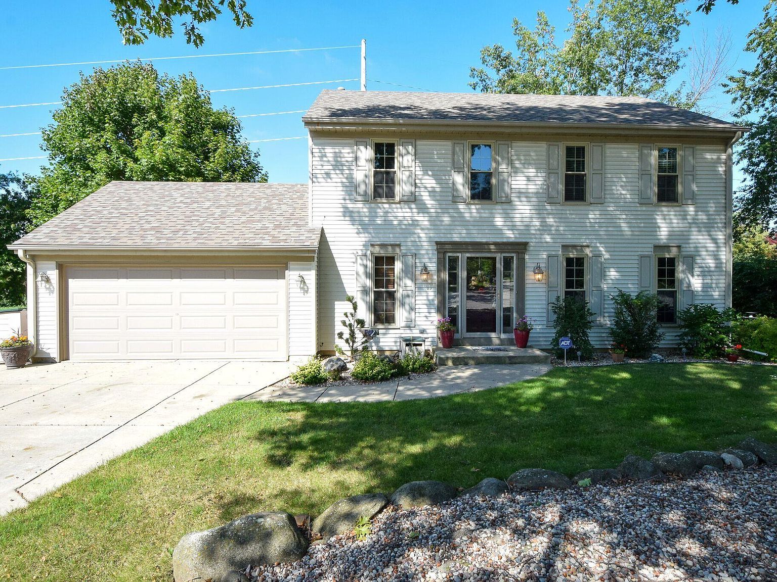S79W17328 Scenic Dr, Muskego, WI 53150 Zillow