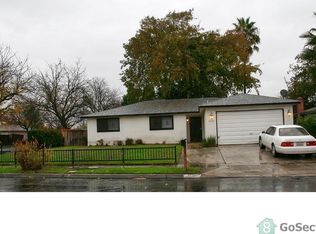 4550 N Hughes Ave, Fresno, CA 93705