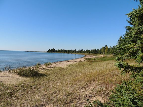 4th image of 6789 W Lakeshore