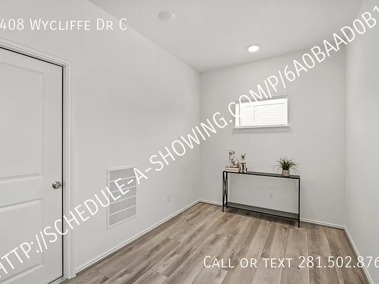 1408 Wycliffe Dr #C — Photo 9