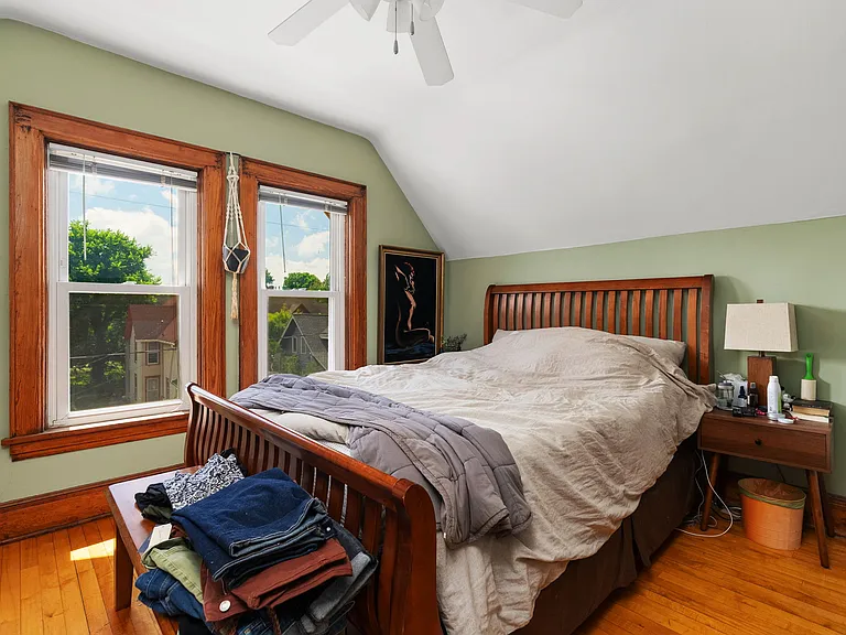 615 S Baldwin St — Photo 9