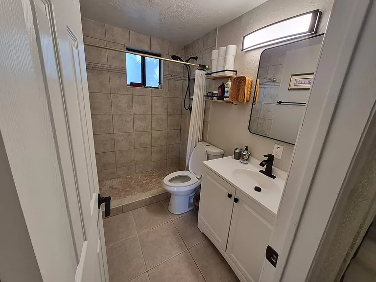 3325 Cardenas Dr NE — Photo 11