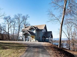 54 Hunterstown Rd, Germantown, NY 12526