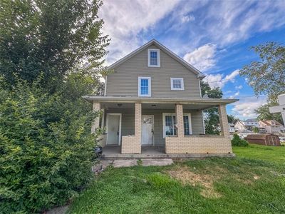 2426 W Wade St, Aliquippa, PA, 15001