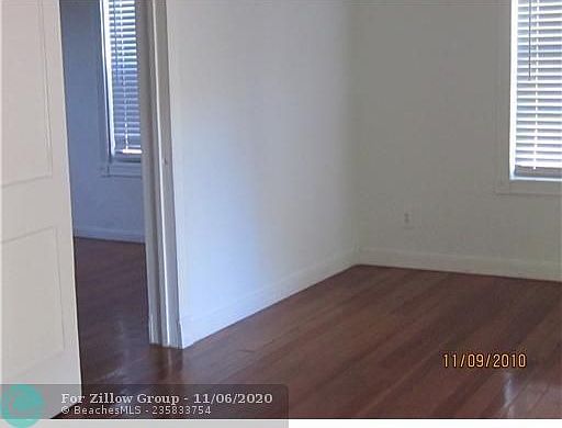 3rd image of 808 SE 6th Ct APT 1