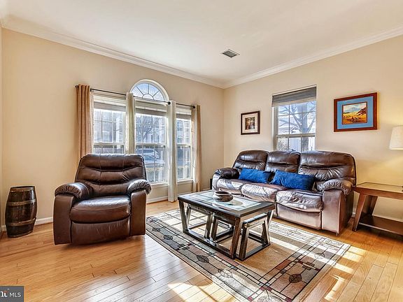 4th image of 35 Golden Ash Way #35A
