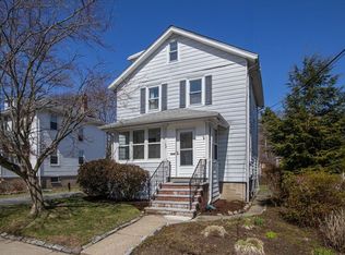 32 Courtney Rd, West Roxbury, MA 02132
