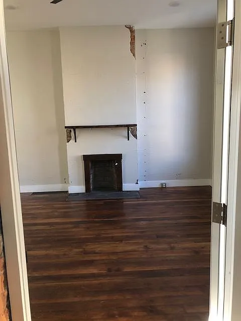 2 bed, 1100 sqft, $1,600 — Photo 3