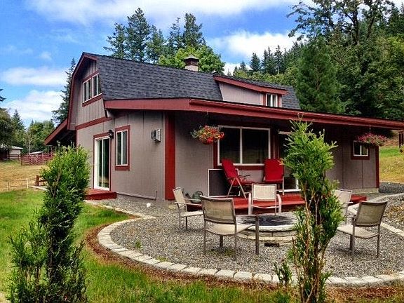 South Facing Yard and Fire pit