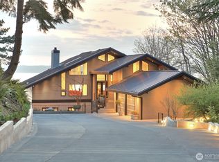 20423 10th Pl SW, Normandy Park, WA 98166