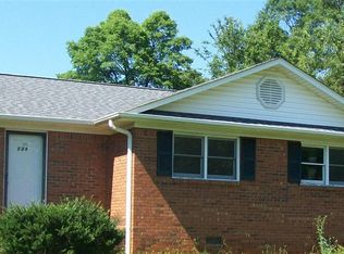 136 & 138 McBeth Rd, Cowpens, SC 29330