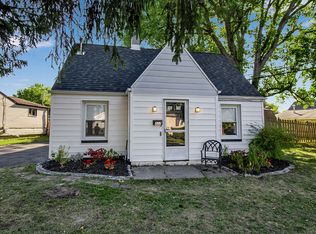 117 Hillcrest Dr, Amherst, NY 14226