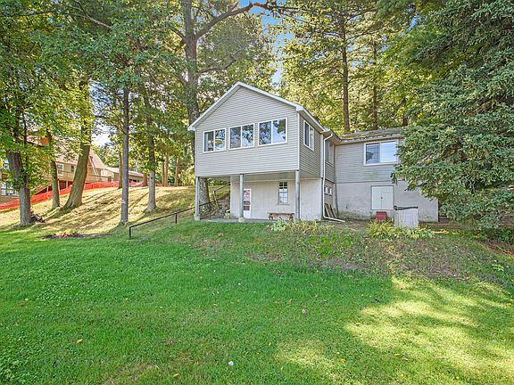 2nd image of 12189 Verlin Dr