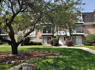 10310 Ridgeland Ave APT 105, Chicago Ridge, IL 60415