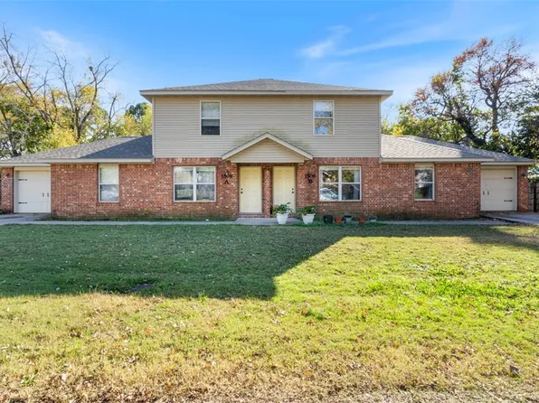 1506 E Central St #A & B, Siloam Springs, AR 72761