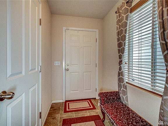 3rd image of 18631 117th Avenue Ct E