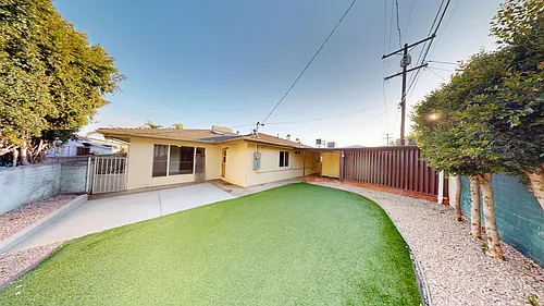 5704 Dorothy Dr Photo 1