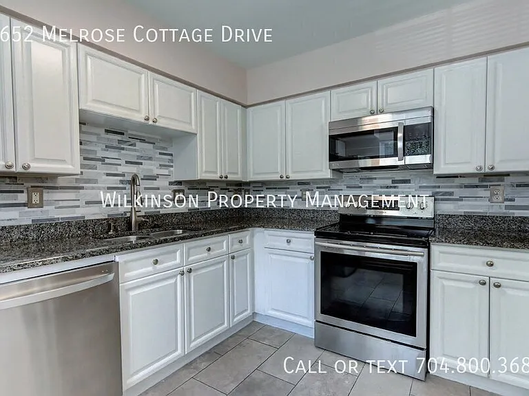 3652 Melrose Cottage Dr — Photo 12
