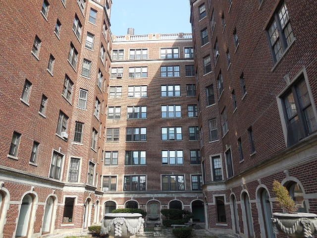 1st image of 6937 S Crandon Ave APT 5E