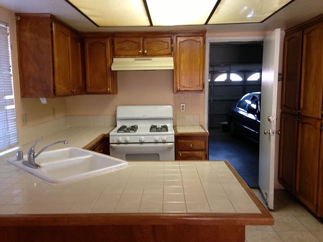 2nd image of 1823 N Western Cir