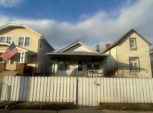 1046 Bellows Ave, Columbus, OH 43223