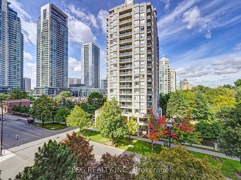 35 Empress Ave #601 — Photo 22