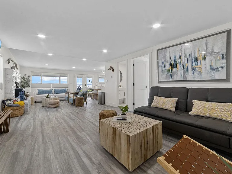 260 Driftwood Shores Rd — Photo 18