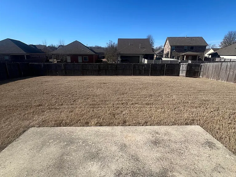8223 Stone Mill Dr NW — Photo 3