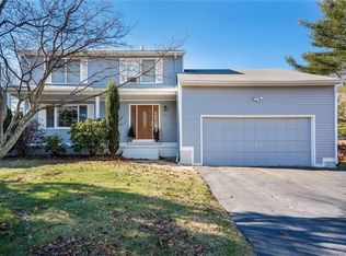 171 Posnegansett Ave, Warwick, RI 02888