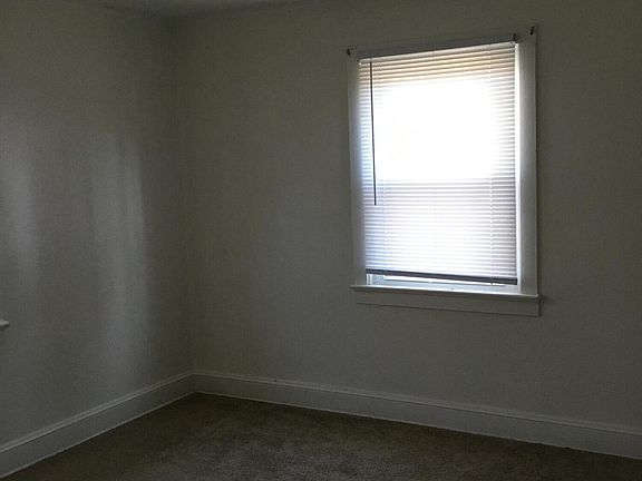 4th image of 505 W Elizabeth St