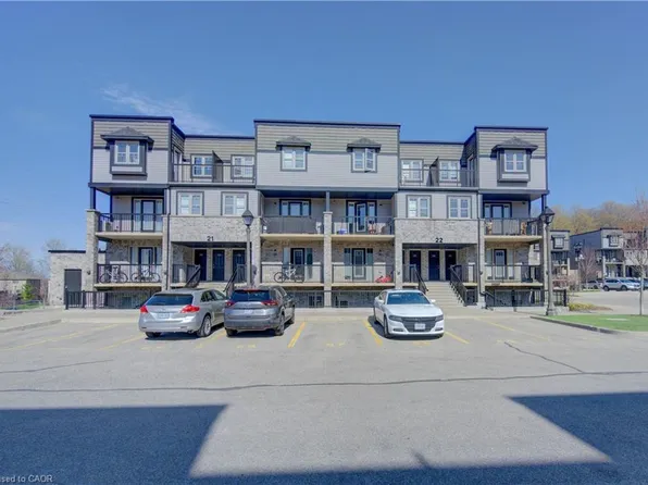 1989 Ottawa St S #21H, Kitchener, ON N2E 0G7