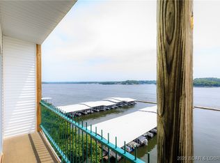 607 E Harbour Towne Dr #607, Lake Ozark, MO 65049