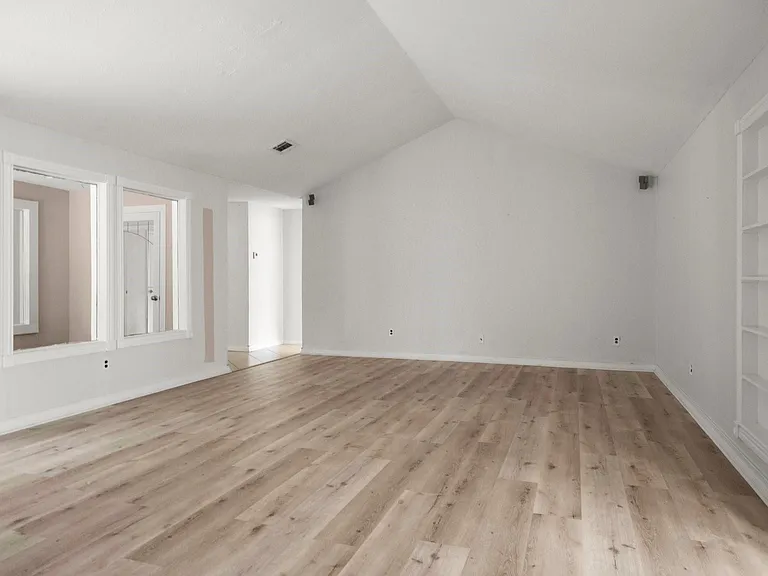 706 Shenandoah Dr — Photo 22