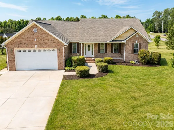 4240 Hunter Rhyne Rd, Lincolnton, NC 28092