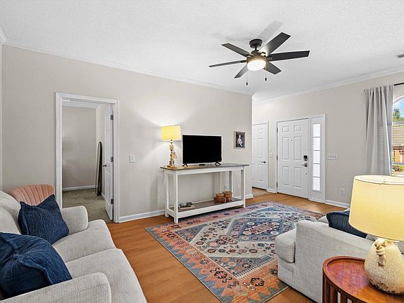 5th image of 1709 Chestnut Oak Dr Unit 109