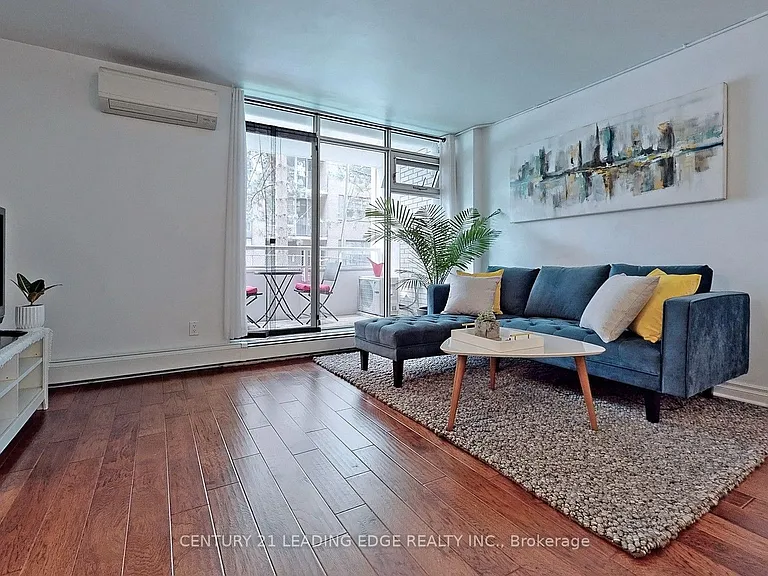 335 Lonsdale Rd #109 — Photo 3