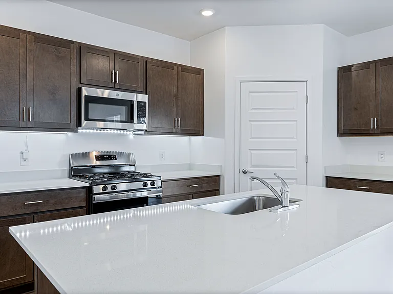 16-Kitchen_06102026