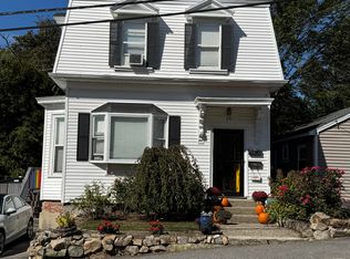 28 Richmond St, Weymouth, MA 02188